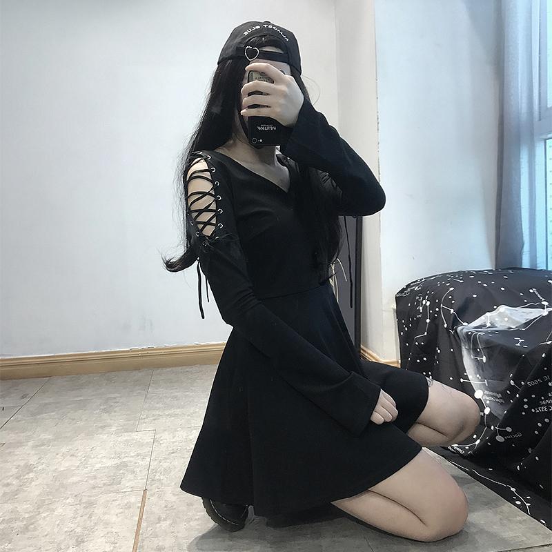 V Collar Roping Long Sleeve Gothic Lolita Dress